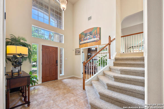 Image 3 of 43 For 9634 Jason Bend