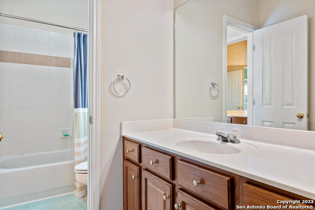 Image 31 of 43 For 9634 Jason Bend