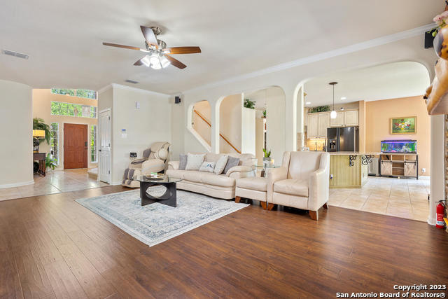 Image 9 of 43 For 9634 Jason Bend