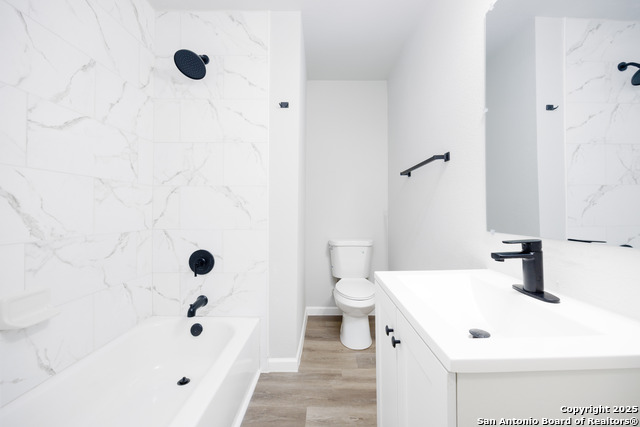 Image 19 of 34 For 107 Cornish