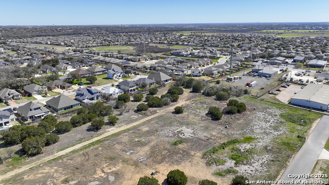 Image 10 of 25 For 15211 Bell Ln