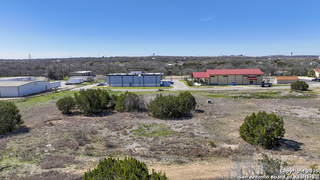 Image 17 of 25 For 15211 Bell Ln