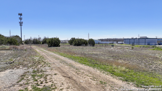 Image 20 of 25 For 15211 Bell Ln