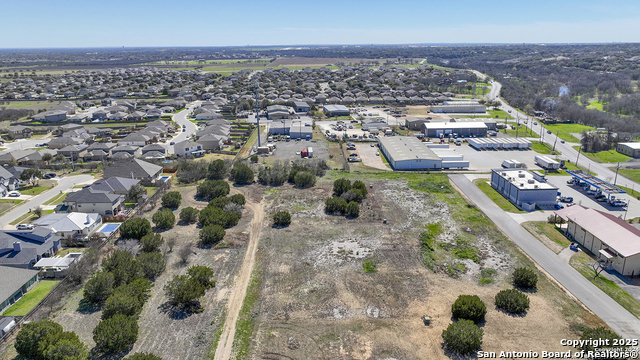 Image 3 of 25 For 15211 Bell Ln