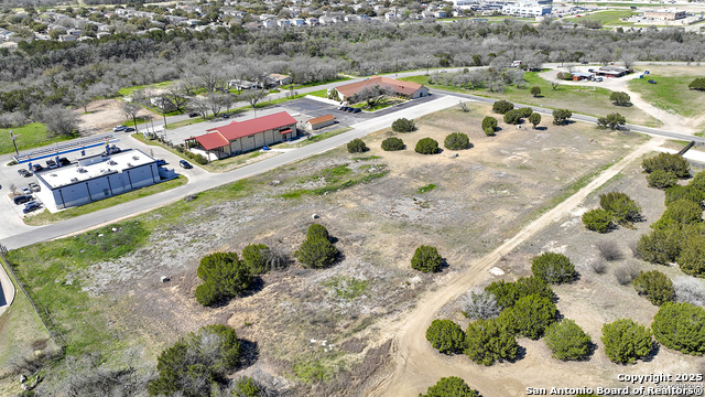 Image 9 of 25 For 15211 Bell Ln