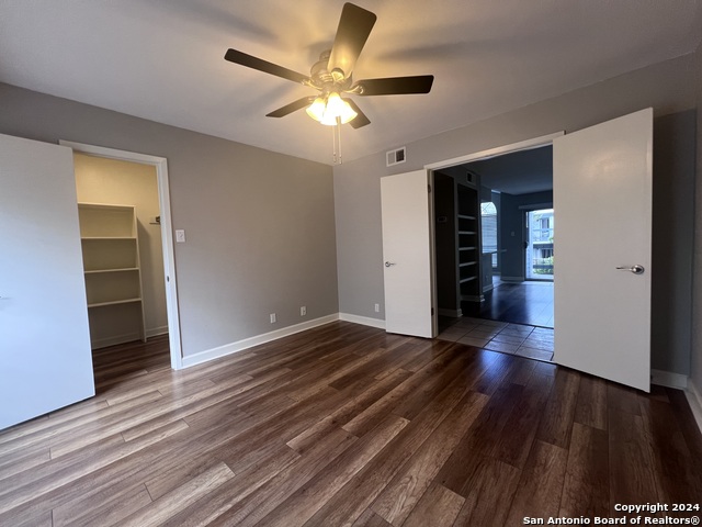 Image 14 of 19 For 11311 Sir Winston St 308