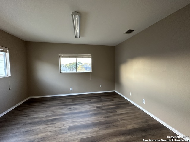 Image 15 of 16 For 8019 Rio Niebla