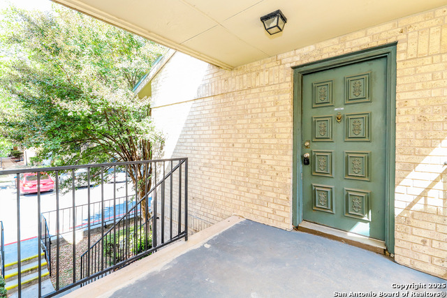Details for 11843 Braesview 416 D, San Antonio, TX 78213