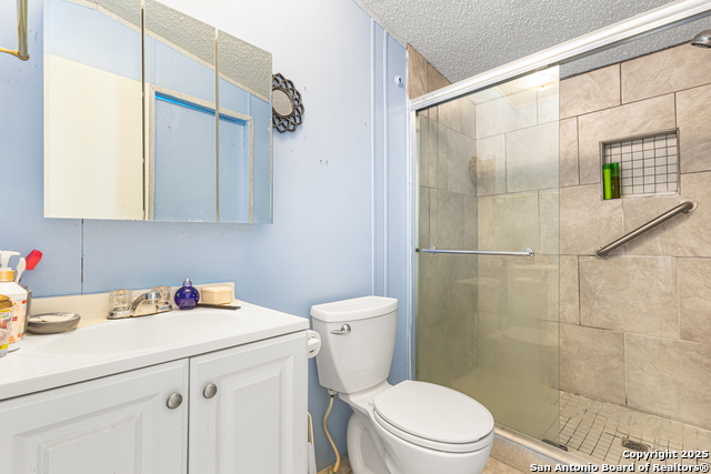 Image 10 of 26 For 2235 Fm 2504