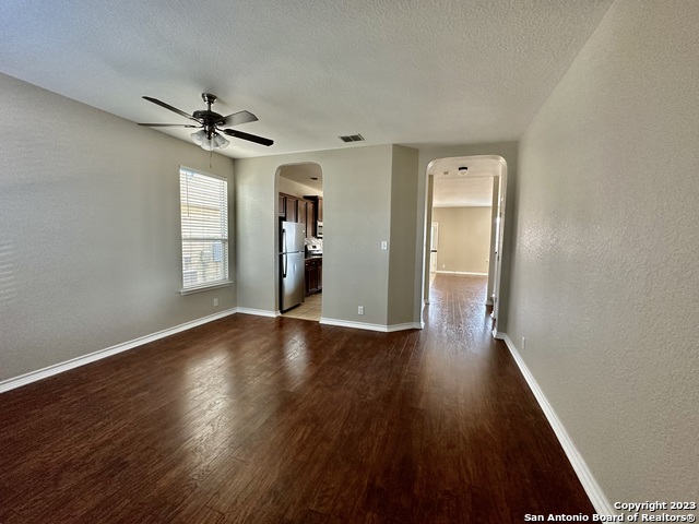 Image 18 of 27 For 543 Red Quill Nest