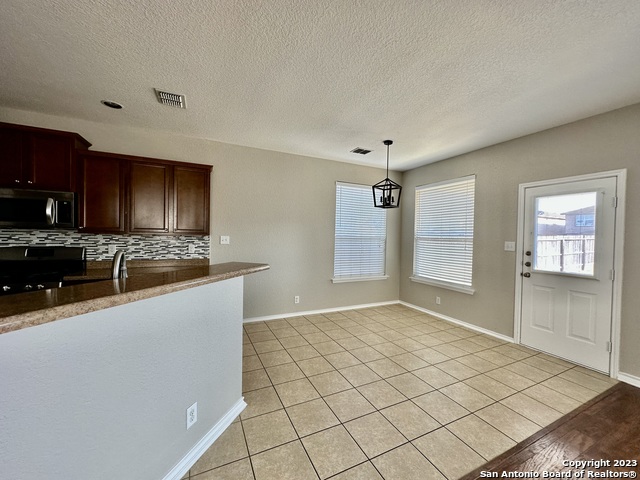 Image 26 of 27 For 543 Red Quill Nest