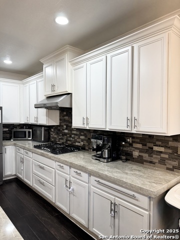 Listing photo id 1 for 17919 Camino Grande