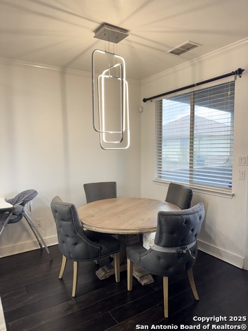 Listing photo id 3 for 17919 Camino Grande