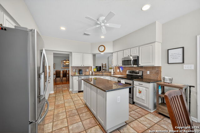 Image 11 of 32 For 13351 Gable Village