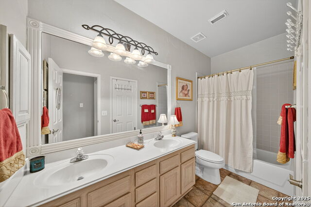 Image 21 of 32 For 13351 Gable Village