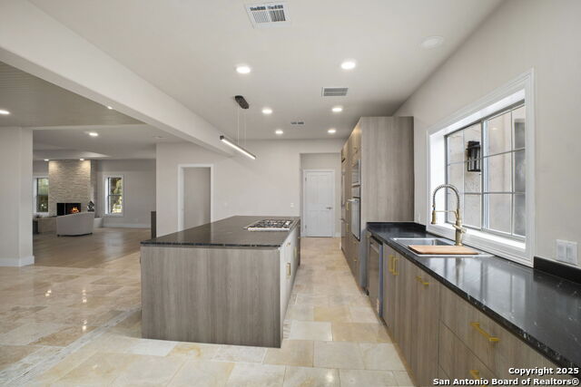 Image 18 of 38 For 5 Kings Heath