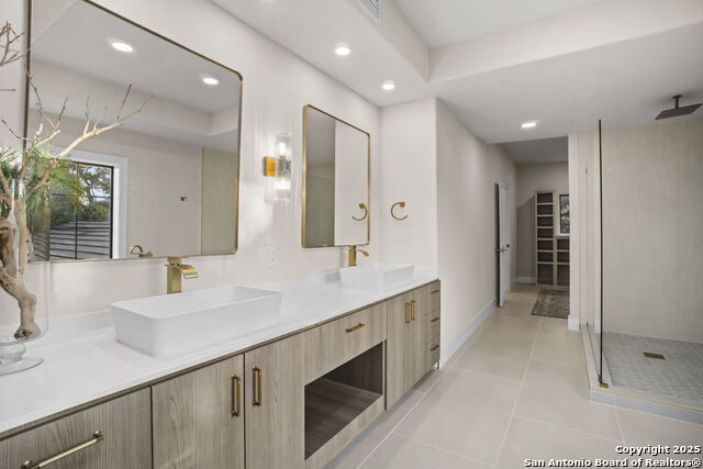 Image 9 of 38 For 5 Kings Heath