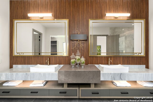 Image 21 of 38 For 24108 Tres Arroyos