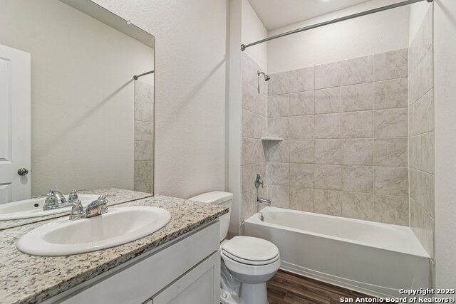 Image 10 of 21 For 4006 Bay Leaf