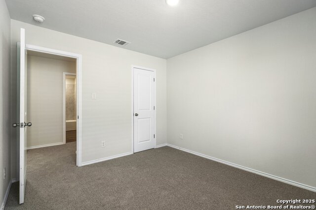 Image 17 of 21 For 4006 Bay Leaf