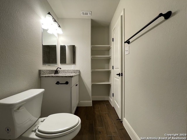 Image 11 of 14 For 6407 Melanzane Ave  103