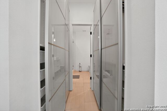 Listing photo id 6 for 1906 Crockett E