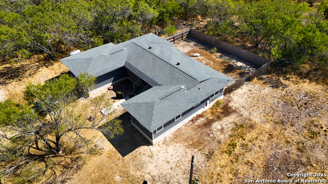 Image 18 of 43 For 320 Pullins Drive