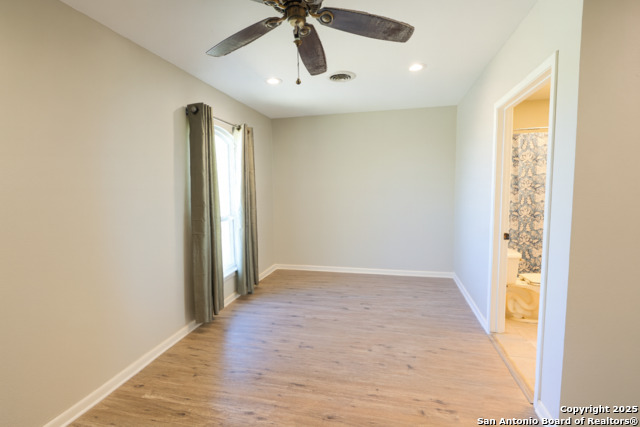 Image 23 of 43 For 320 Pullins Drive