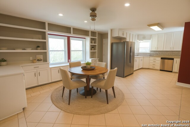 Image 38 of 43 For 320 Pullins Drive