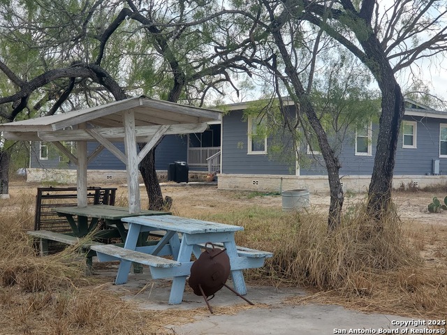 Image 4 of 43 For 320 Pullins Drive