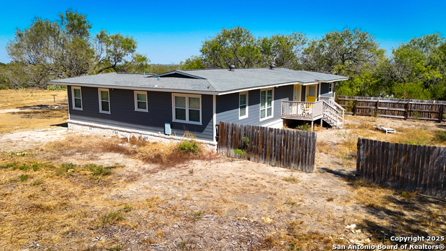 Image 6 of 43 For 320 Pullins Drive