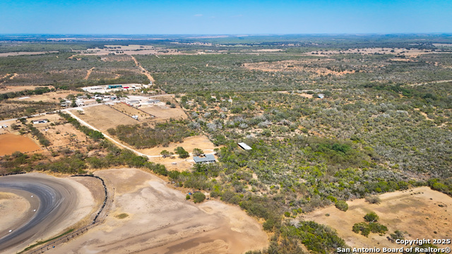 Image 9 of 43 For 320 Pullins Drive