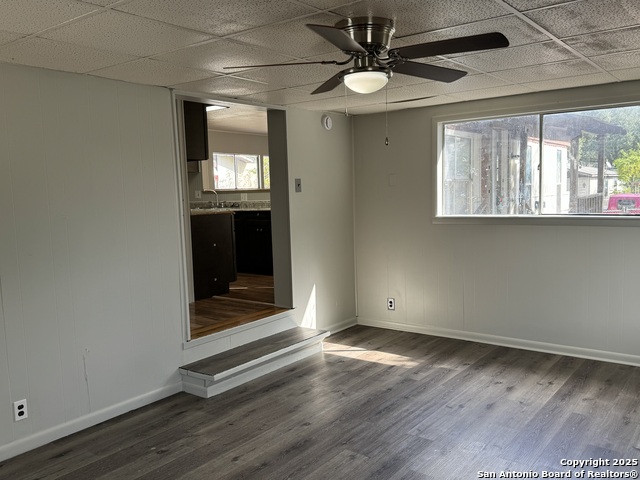 Image 13 of 19 For 8415 Braewick