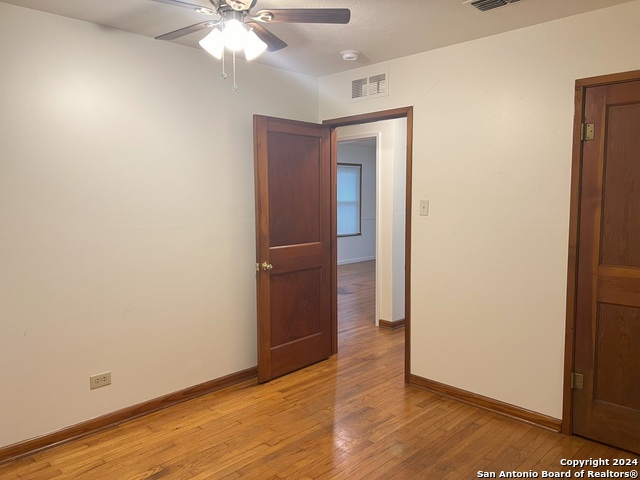 Image 13 of 20 For 309 Aero Ave