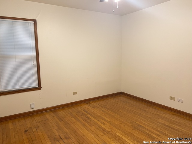 Image 14 of 20 For 309 Aero Ave