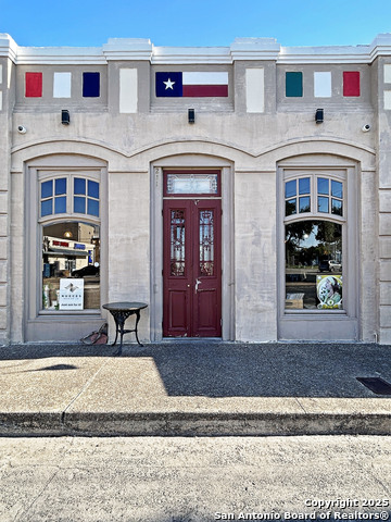 Details for 211 Bowie W, Beeville, TX 78102