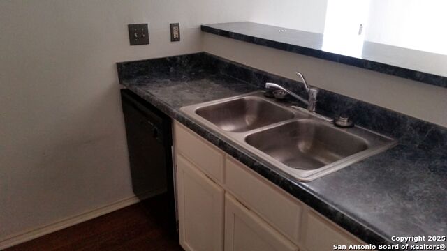 Image 4 of 11 For 4107 Medical 6107