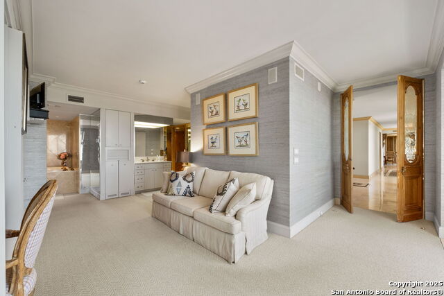 Image 16 of 54 For 700 Hildebrand E 1401