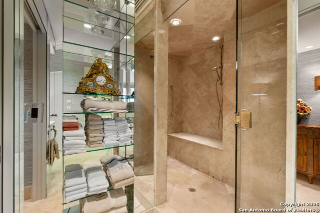 Image 20 of 54 For 700 Hildebrand E 1401