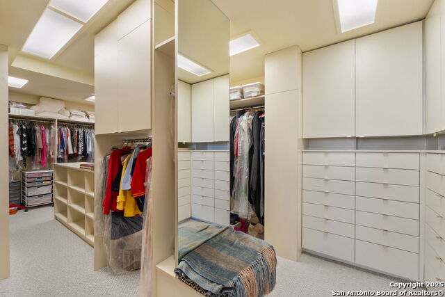 Image 25 of 54 For 700 Hildebrand E 1401