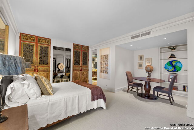 Image 26 of 54 For 700 Hildebrand E 1401