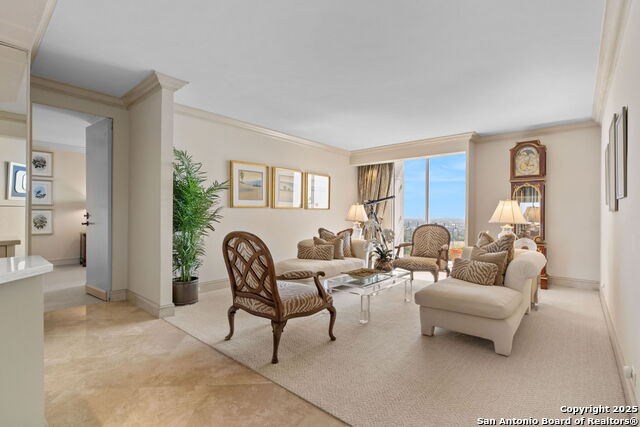 Image 36 of 54 For 700 Hildebrand E 1401