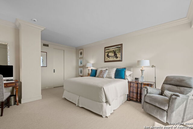 Image 41 of 54 For 700 Hildebrand E 1401