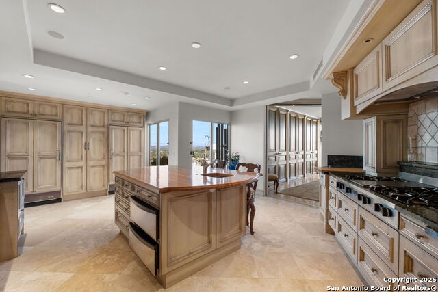 Image 47 of 54 For 700 Hildebrand E 1401