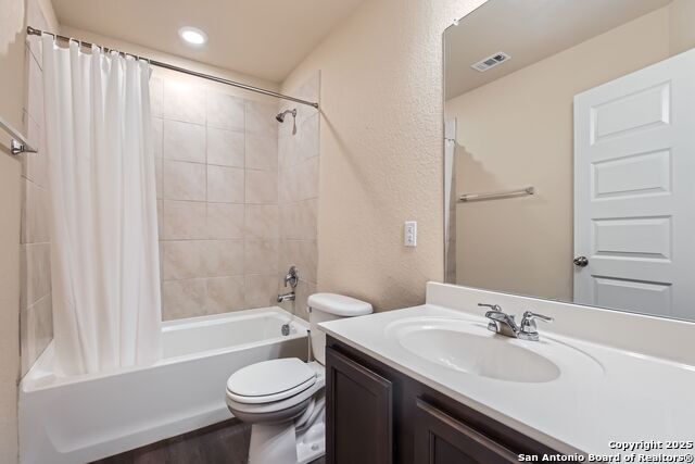 Image 26 of 31 For 2066 Chelsea