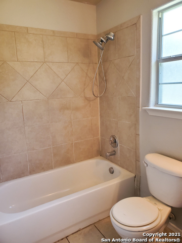 Image 5 of 9 For 1431 Rivas St