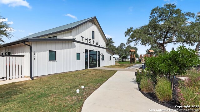 Image 21 of 32 For 1551 Terrys Gate