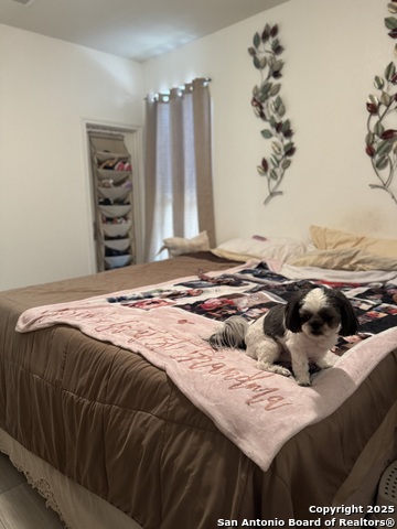 Image 25 of 34 For 4335 Ivan Dr