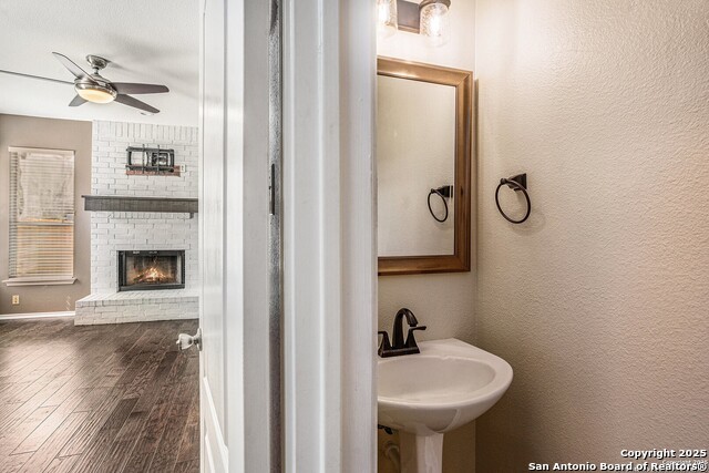 Image 9 of 20 For 3347 Stallion Crk