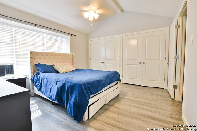 Image 9 of 15 For 411 Gevers S